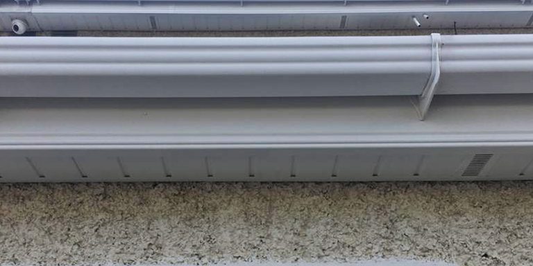 Beautiful White PVCu Fascia & Soffit Guttering